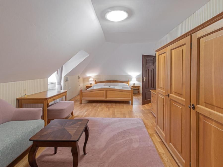 Hotel Salamander - Garni Banská Štiavnica Exterior foto